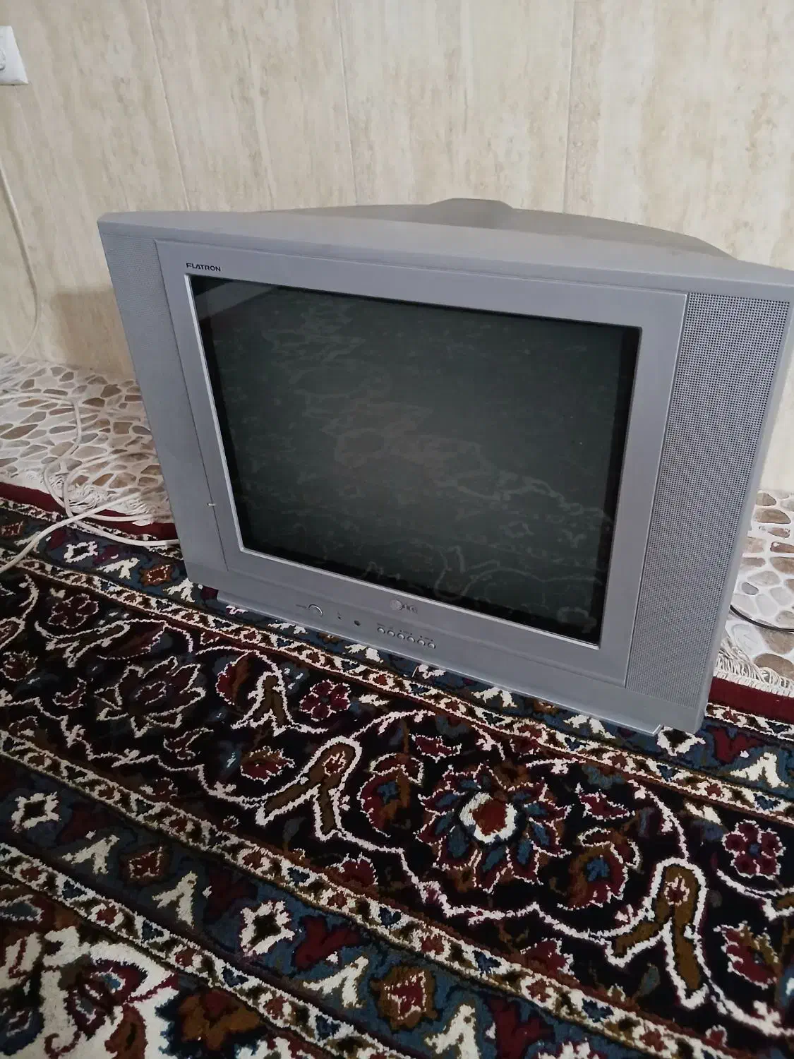 تلویزیون ۲۱|تلویزیون و پروژکتور|نیشابور, کوی یغما|دیوار