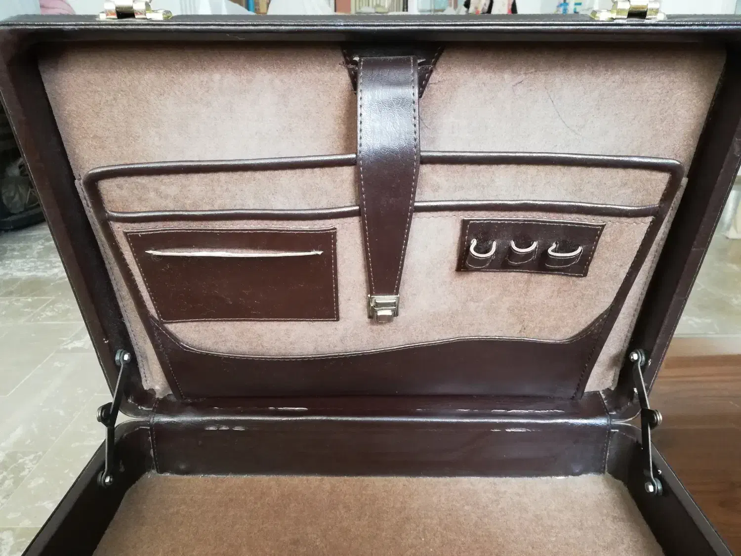 کیف اداری|کیف، کفش، کمربند|خوشاب, |دیوار