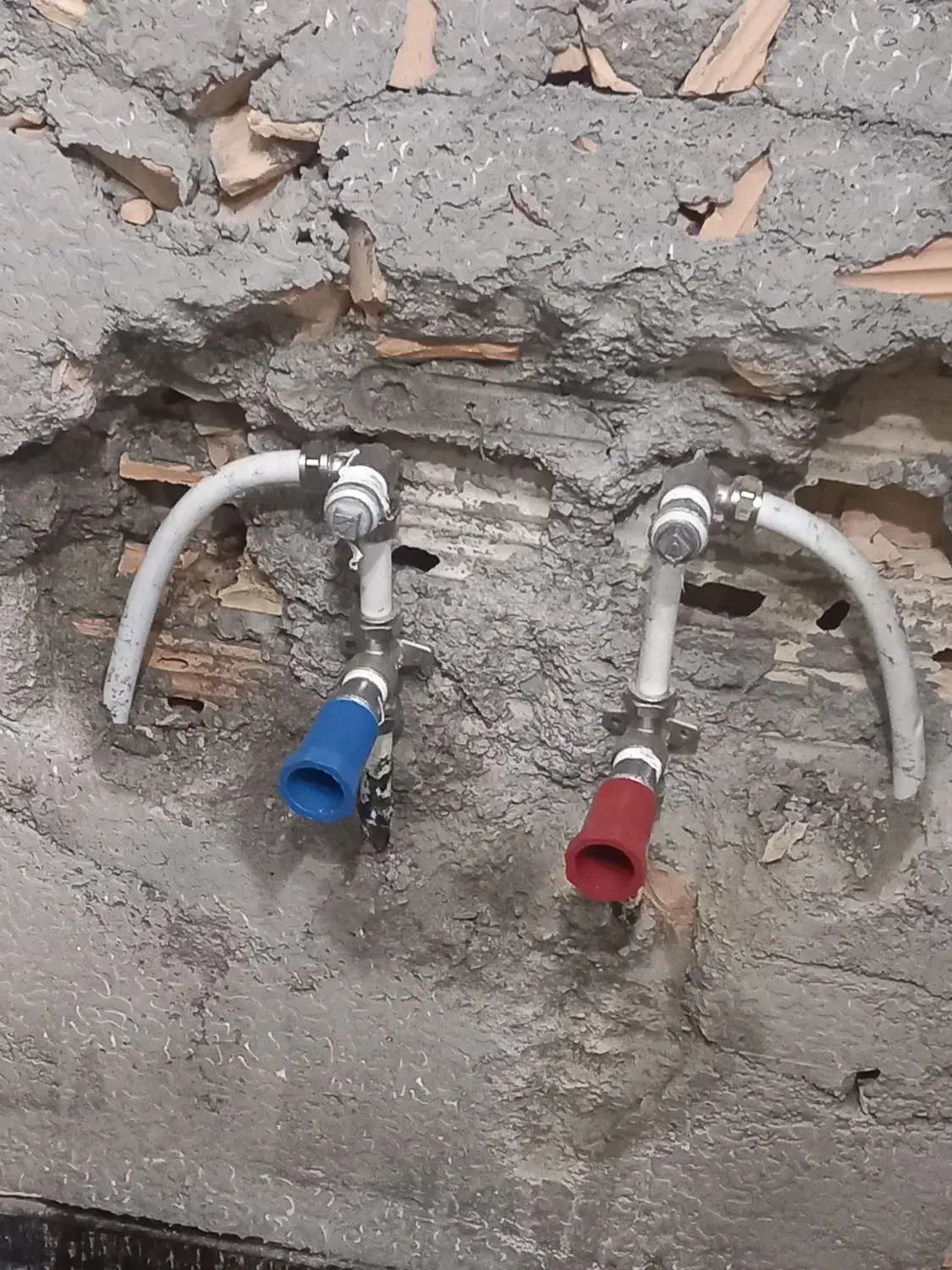 لوله کشی استخر موتورخانه شیر الات نصب پمپ|خدمات پیشه و مهارت|تهران, پاسداران|دیوار