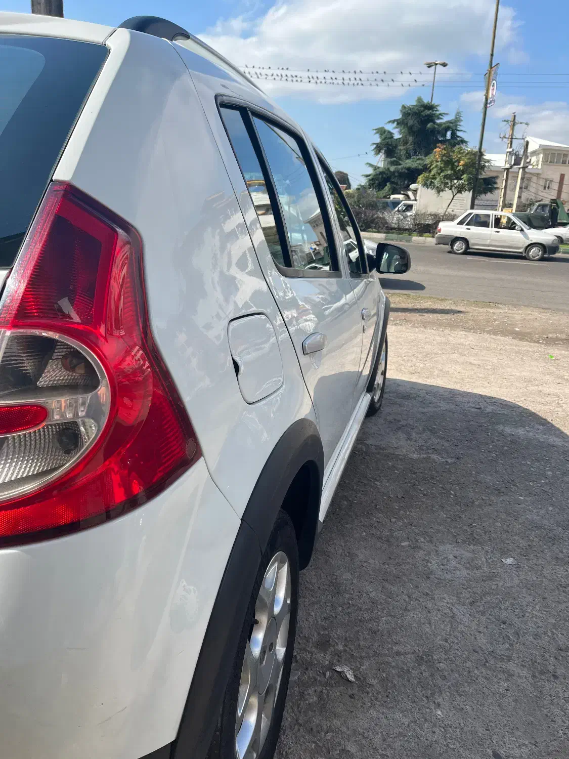 ساندرو استپ وی|خودرو سواری و وانت|رشت, دیلمان|دیوار