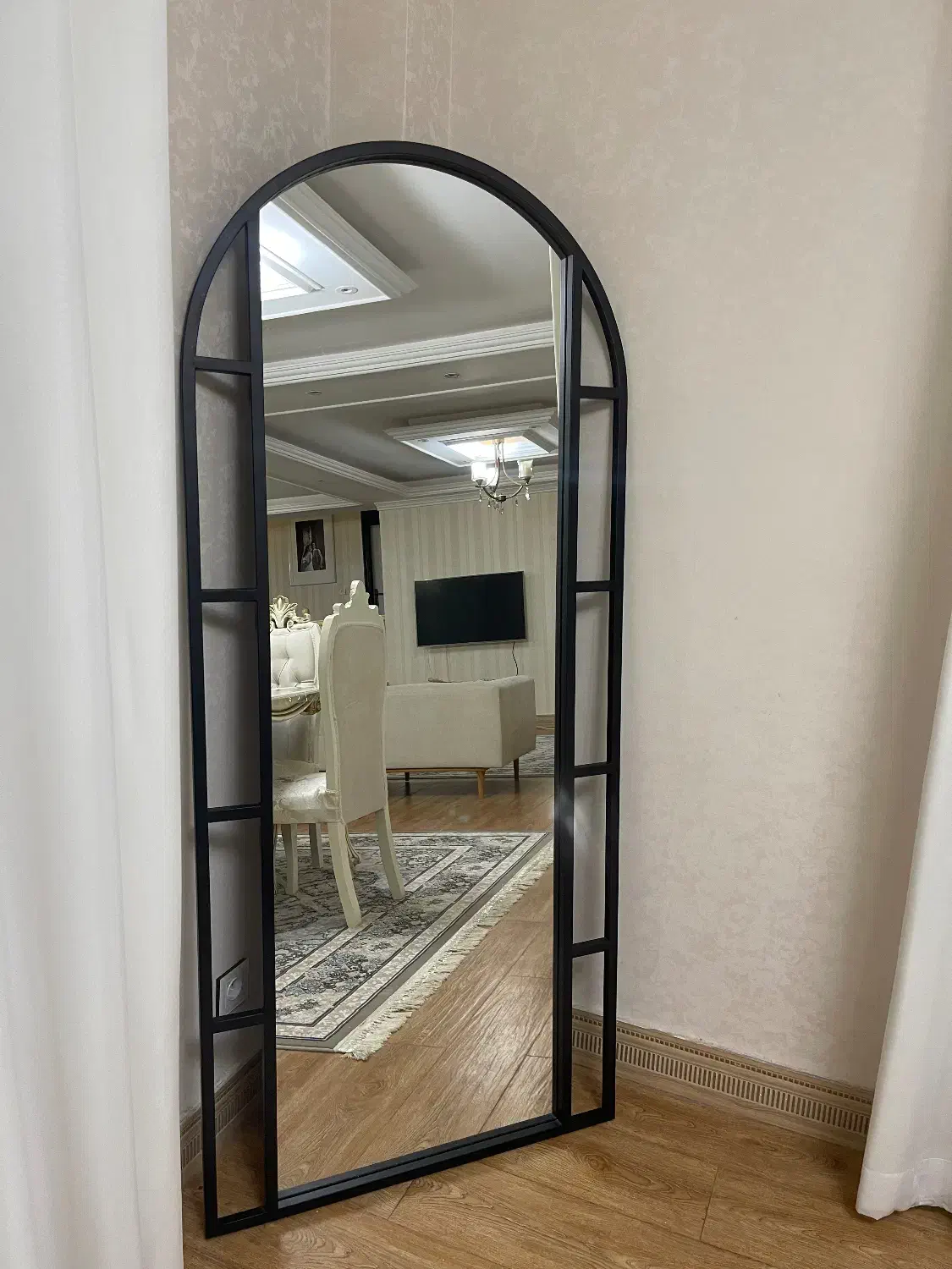 آیینه|آینه|تالش, هشتپر|دیوار