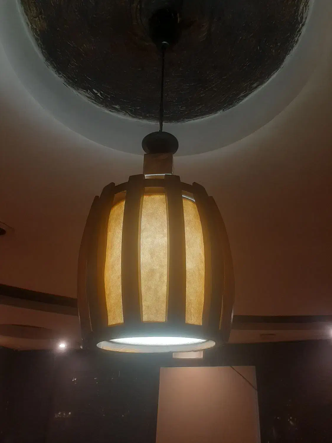 فروش لوستر چوبی|لوستر و چراغ آویز|کرمانشاه, |دیوار