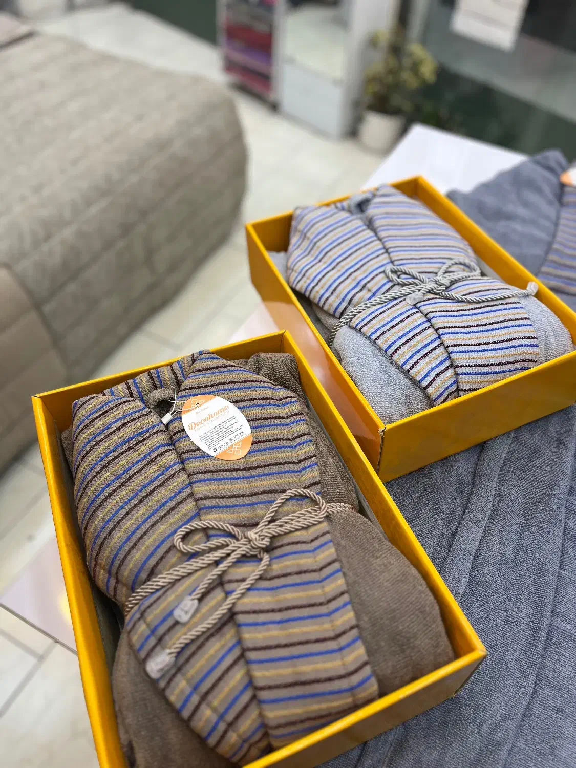 حوله تن پوش با ضمانت رنگ و کیفیت|لوازم حمام|آمل, |دیوار