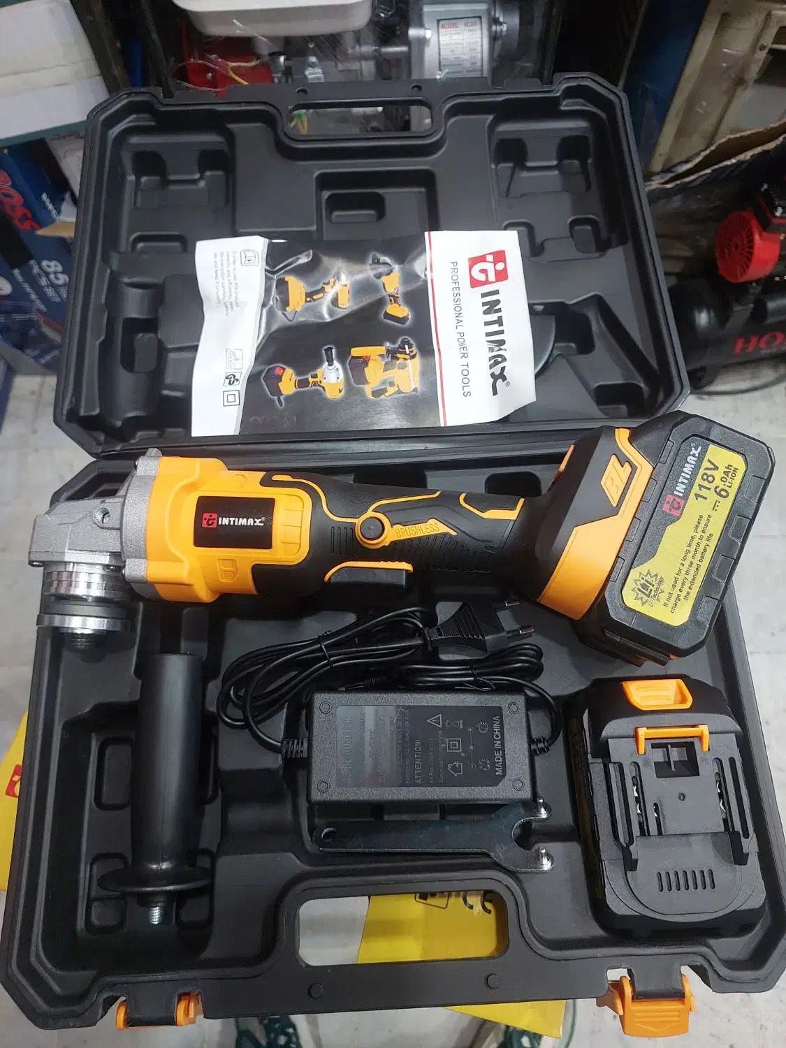 مینی فرز شارژی ۱۱۸ ولت ۲ باطری مینی سنگ فرز شارژی|ماشین‌آلات صنعتی|شیراز, بازار|دیوار