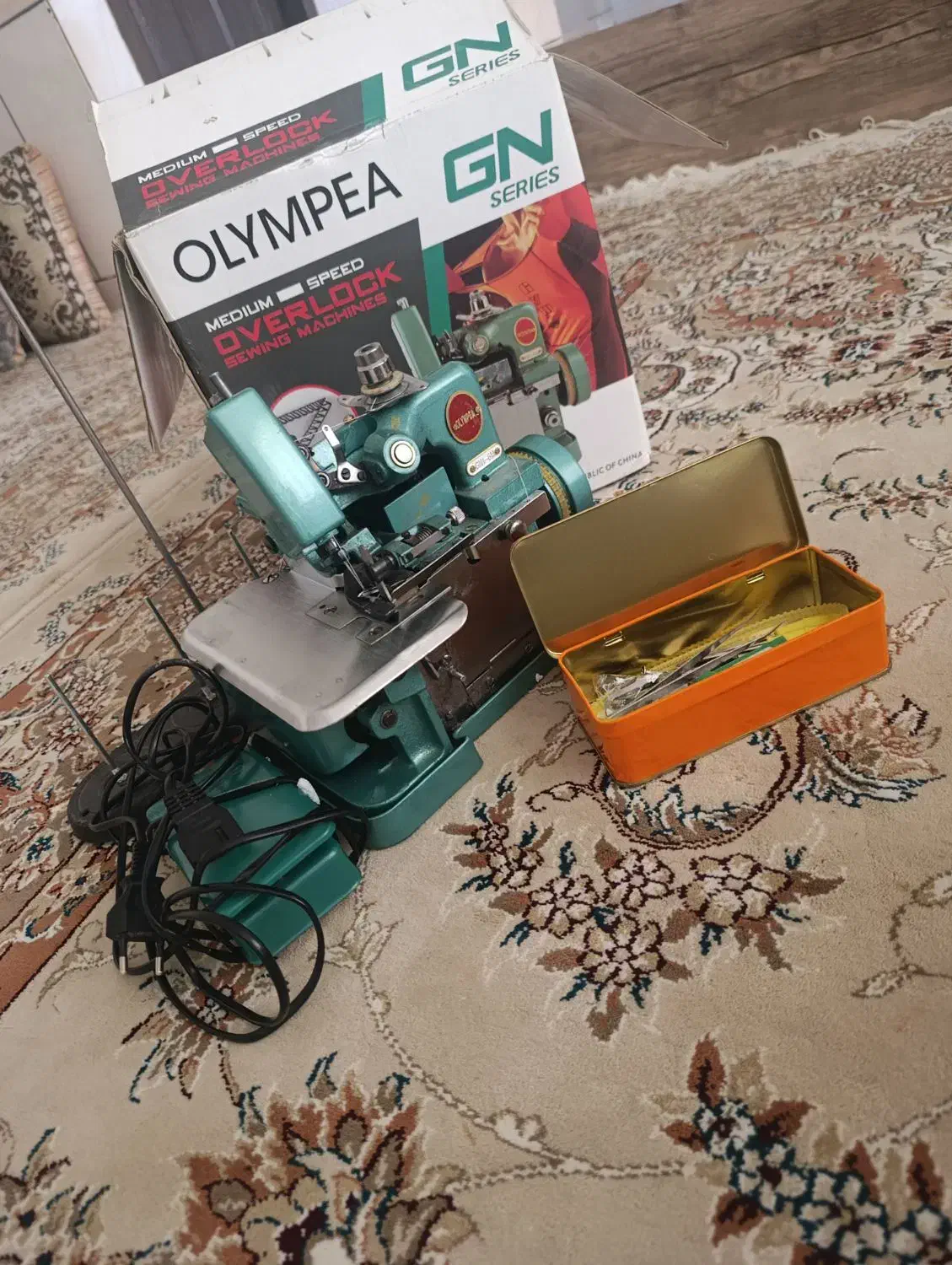 سردوزخانگی|چرخ خیاطی و ریسندگی|قائن, |دیوار