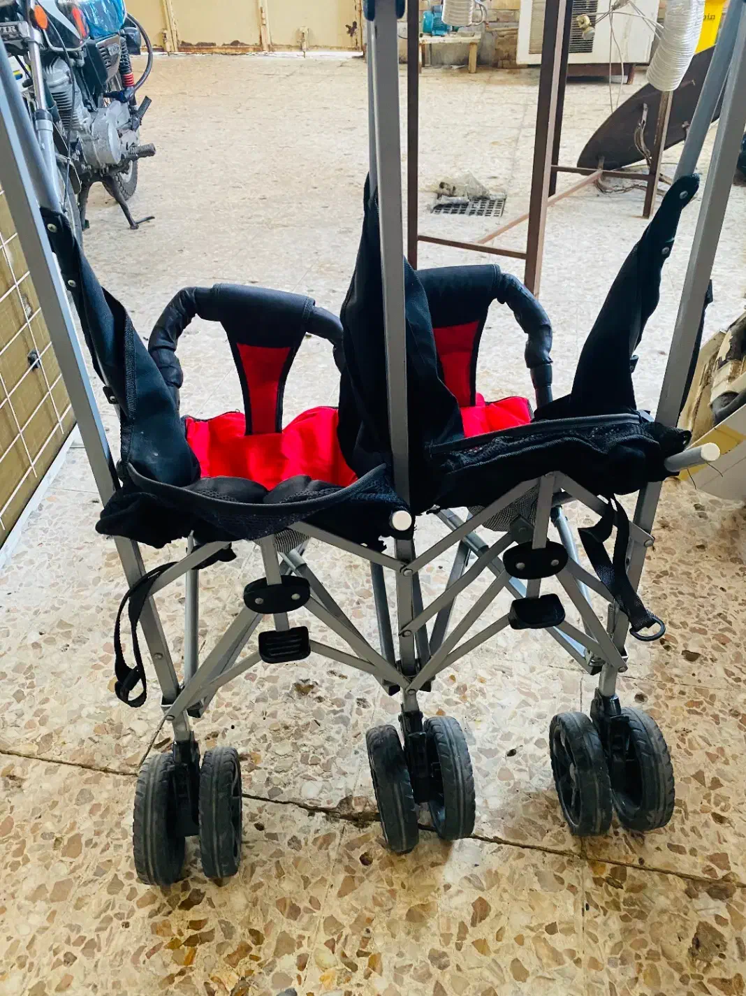 کالسکه دوقلو عصایی در حد نو|کالسکه و لوازم جانبی|اهواز, مجاهد|دیوار