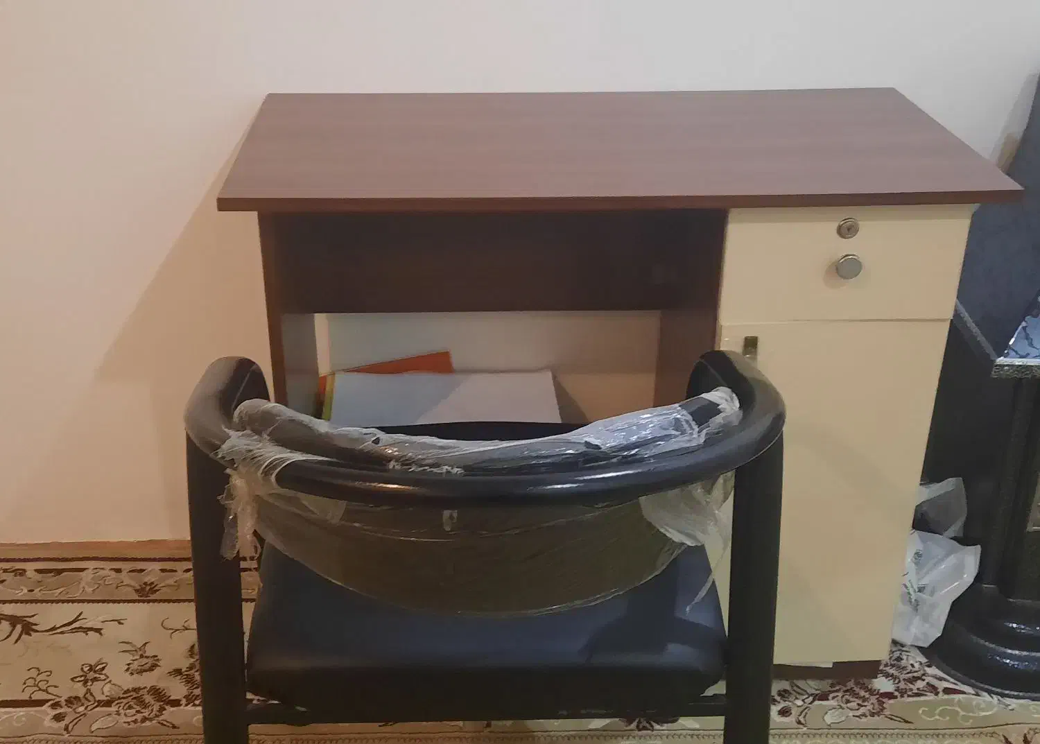 میزتحریر|میز تحریر و کامپیوتر|خرم‌آباد, |دیوار