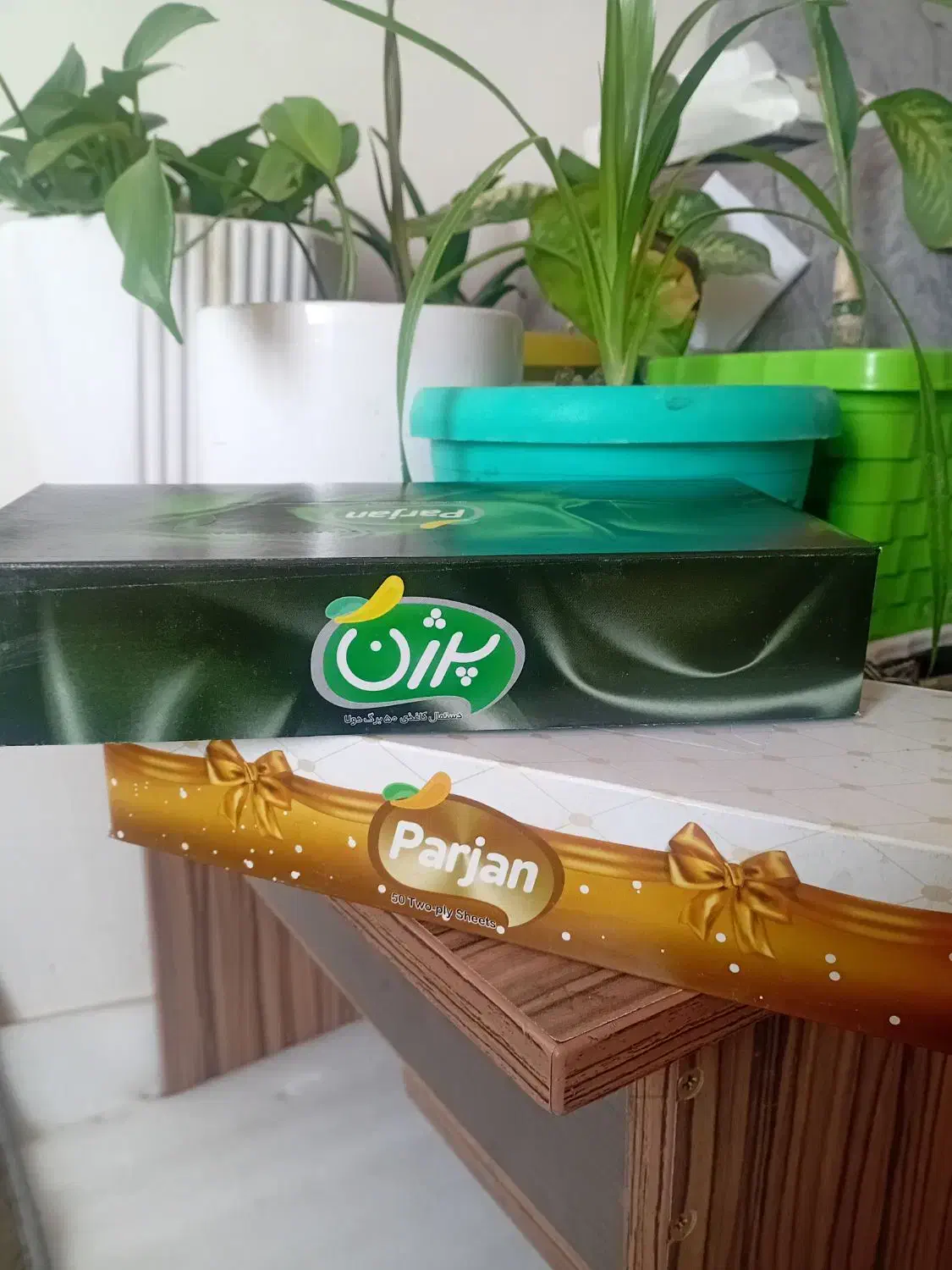 ۱۰۰برگی دونه ای ۱۰تومن|مواد شوینده و دستمال کاغذی|سنندج, |دیوار