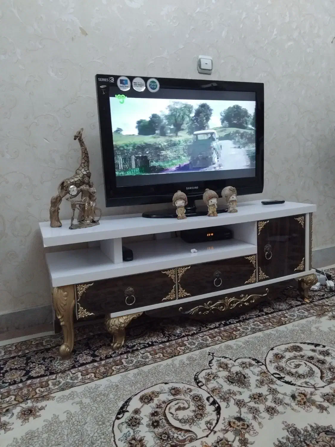 میز تی وی|میز تلویزیون|تهران, فرزانه|دیوار