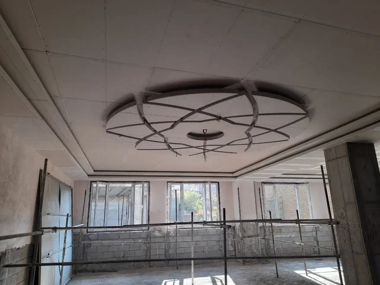 طراحی و اجرای کناف‌ و تایل به صورت تضمینی و اصولی|خدمات پیشه و مهارت|ارومیه, |دیوار