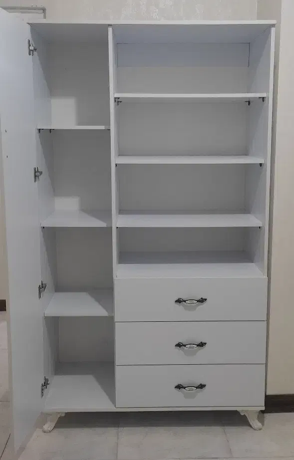 کتابخانه و کمد ، جادار و قیمت مناسب|کتابخانه، شلف، قفسههای دیواری|محمدشهر, شهرک پیام (مهرالبرز)|دیوار