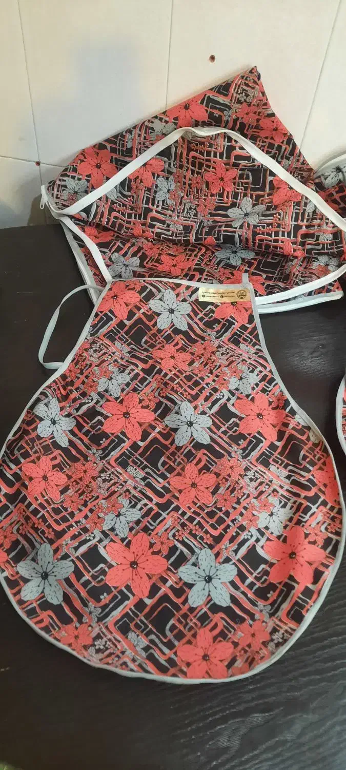 ست دم کنی چهار تیکه وپیشبند|سفره، حوله، دستمال آشپزخانه|ارومیه, |دیوار