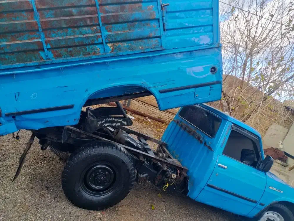 نیسان مدل ۸۳ دوگانه دستی جکدار|خودرو سواری و وانت|پاسارگاد, |دیوار