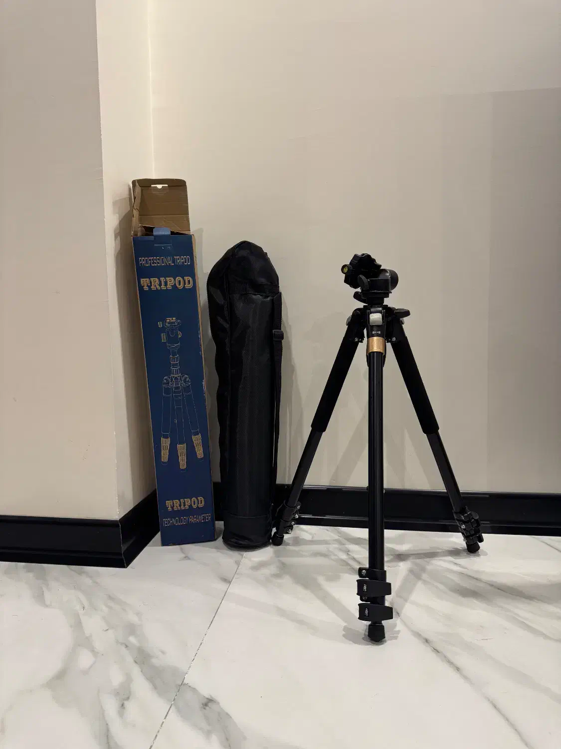 سه پایه دوربین مدل tripod beike q404|دوربین عکاسی و فیلم‌برداری|تهران, نظام‌آباد|دیوار