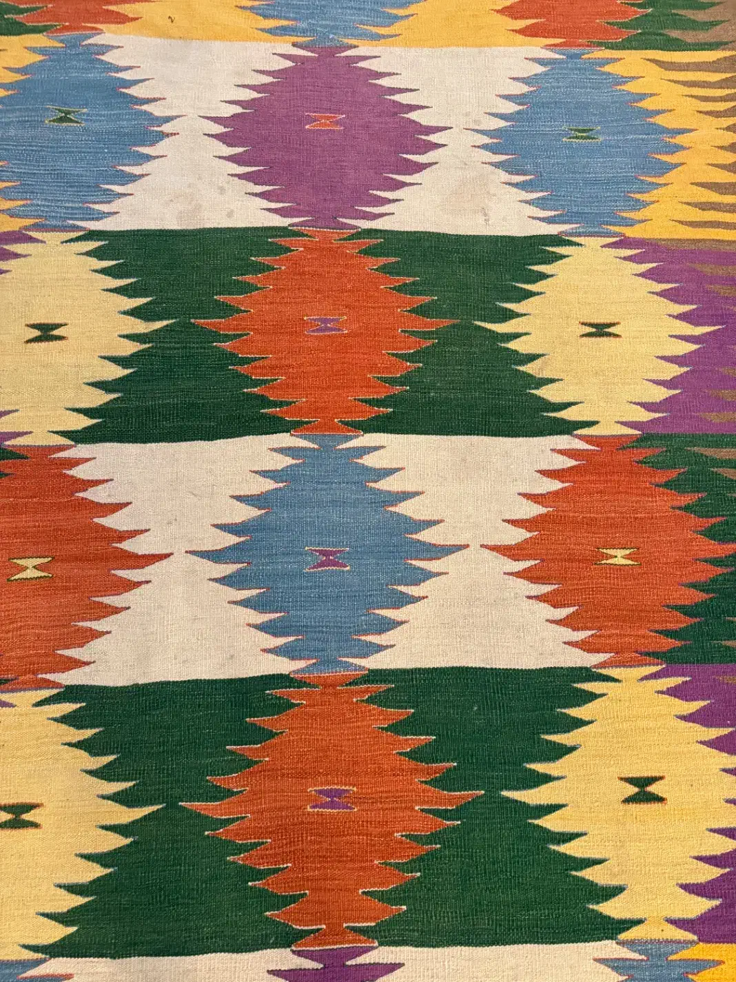 گلیم ۹ متری خارجی|گلیم، جاجیم، گبه|تهران, زعفرانیه|دیوار