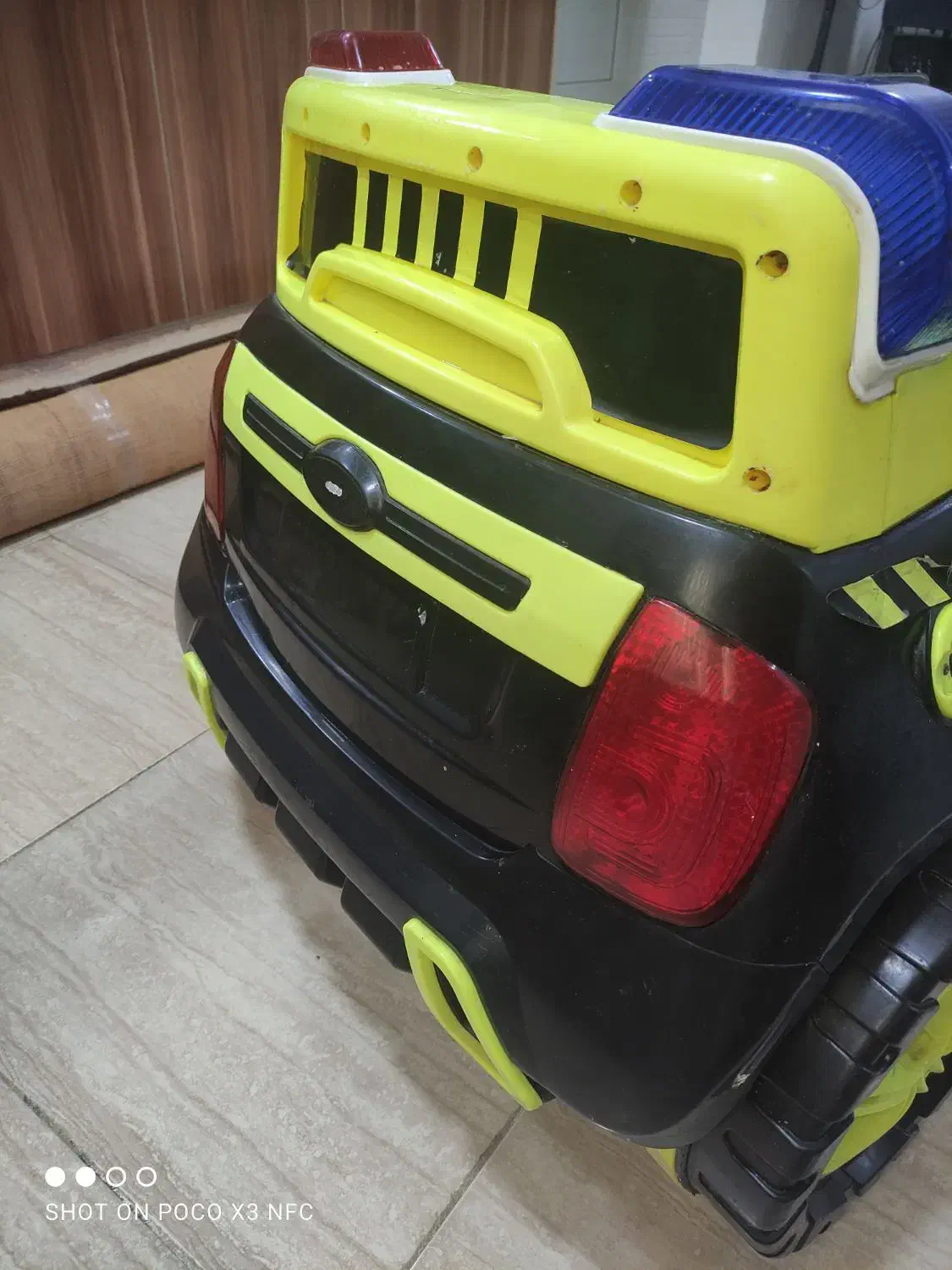 ماشین شارژی کودک دوموتوره|اسباب‌بازی بچه|بندر ماهشهر, |دیوار