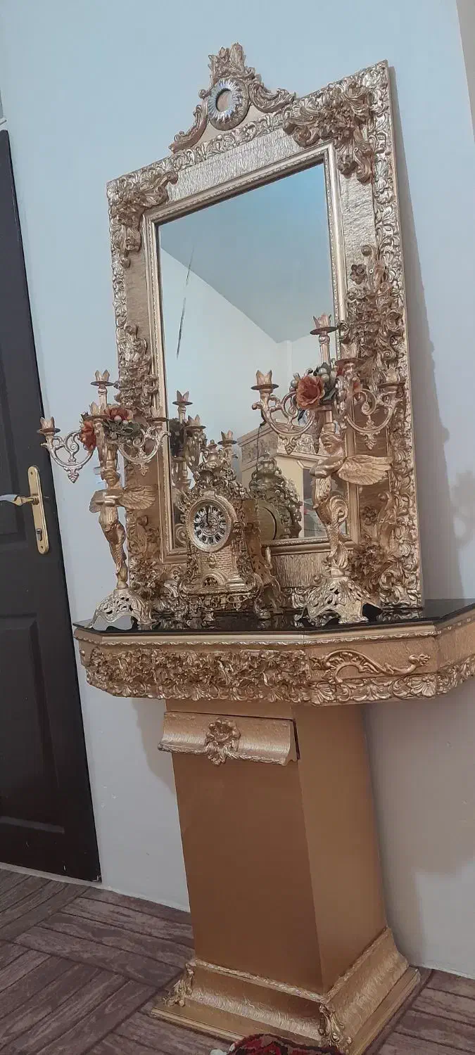 شمعدانی|بوفه، ویترین، کنسول|تبریز, |دیوار