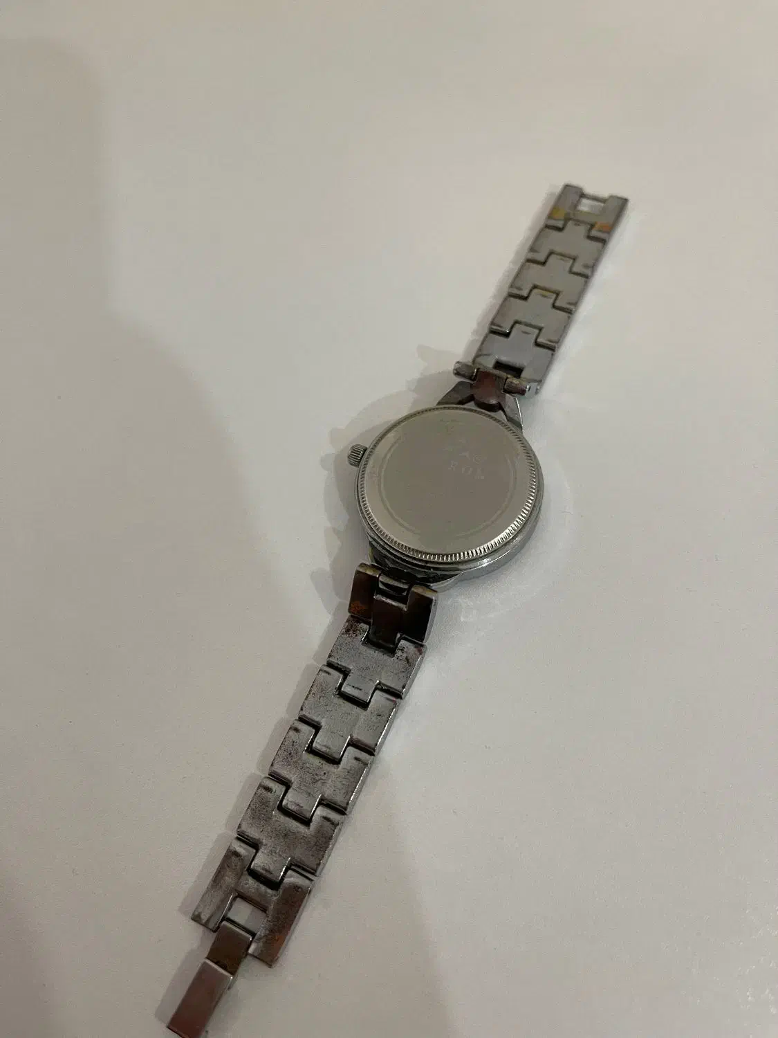 ساعت نگین دار|ساعت|ارومیه, |دیوار