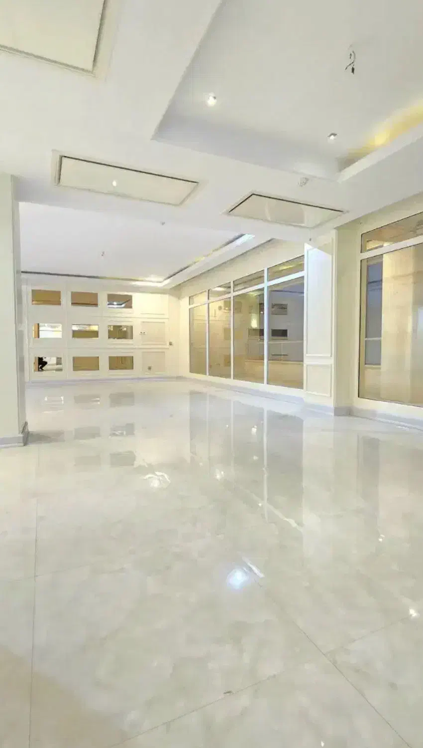 ۲۸۰ متر ۴ خواب پنت برج مجلل پارلمان دریاچه چیتگر