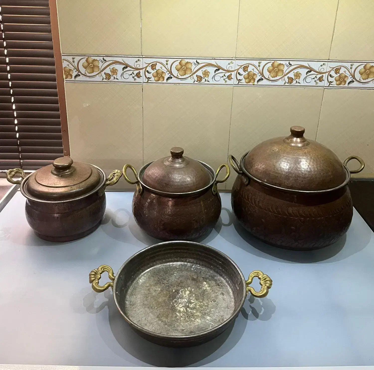 قابلمه مسی عثمانی|کلکسیون اشیاء عتیقه|کرج, فاز ۳ گوهردشت|دیوار