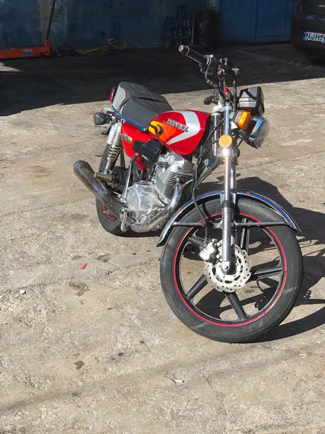 موتور هندا ۲۰۰پرواز|موتورسیکلت|شاهین‌شهر, سعدی شمالی|دیوار