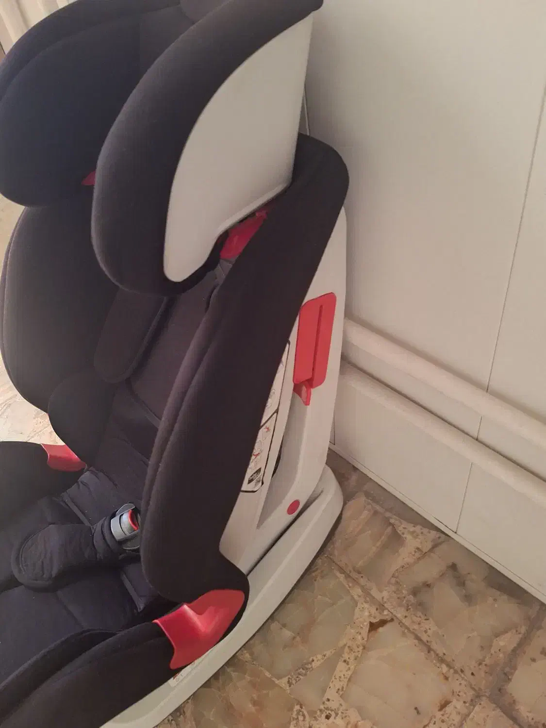 صندلی ماشین کودک|تخت و صندلی بچه|رشت, حمیدیان|دیوار