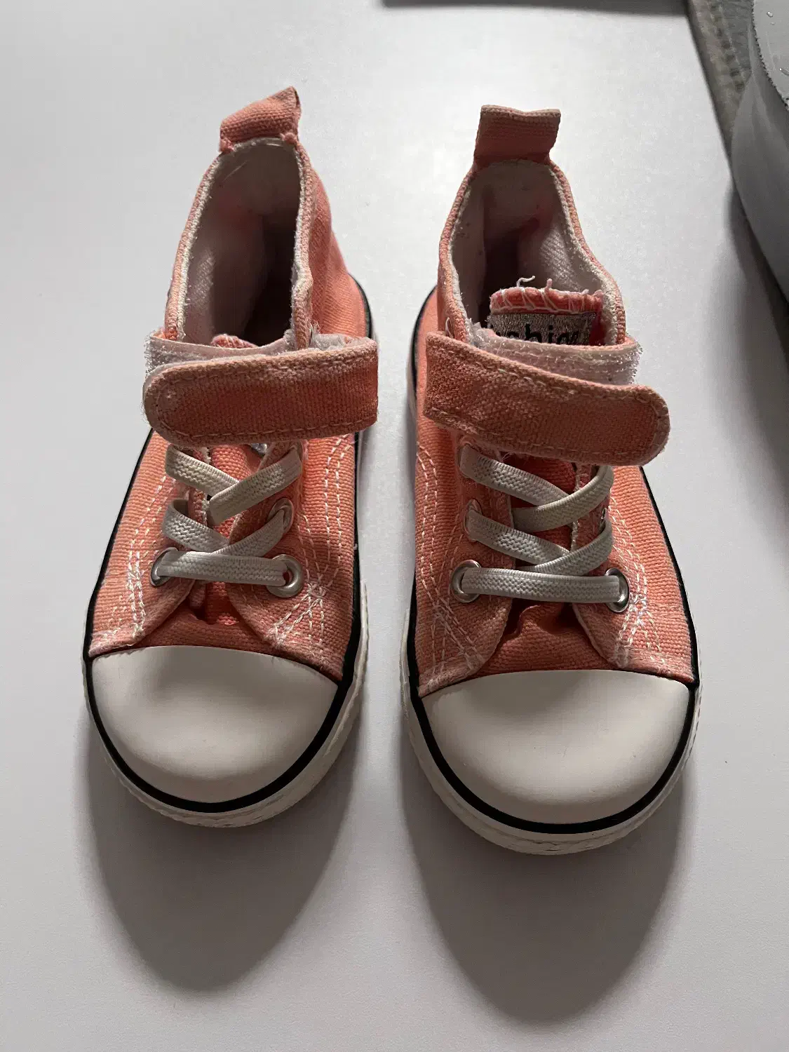 کفش کودک|کفش و لباس بچه|هشتگرد, فاز ۱ مهستان|دیوار