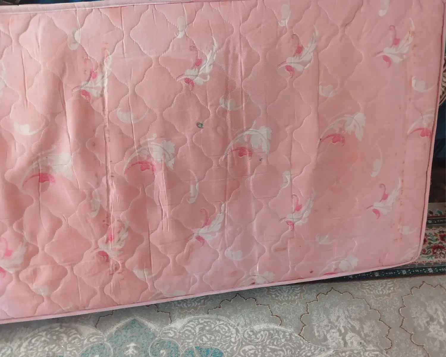 تشک طبی  سالم فنر دار|تشک تختخواب|آستارا, |دیوار