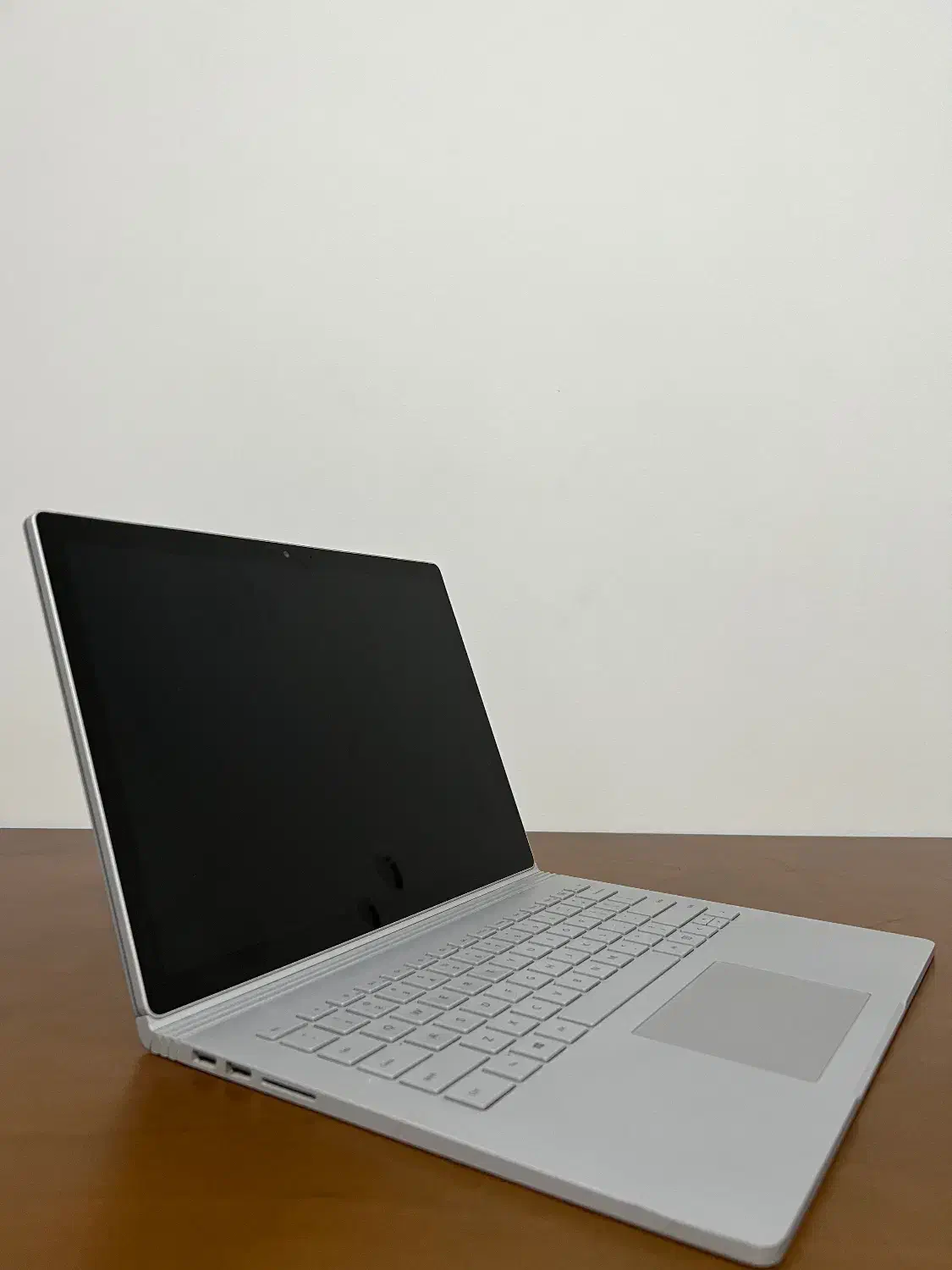 سرفیس بوک ۲    Surface book 2.   i5/8/8/256|رایانه همراه|شیراز, ملاصدرا|دیوار