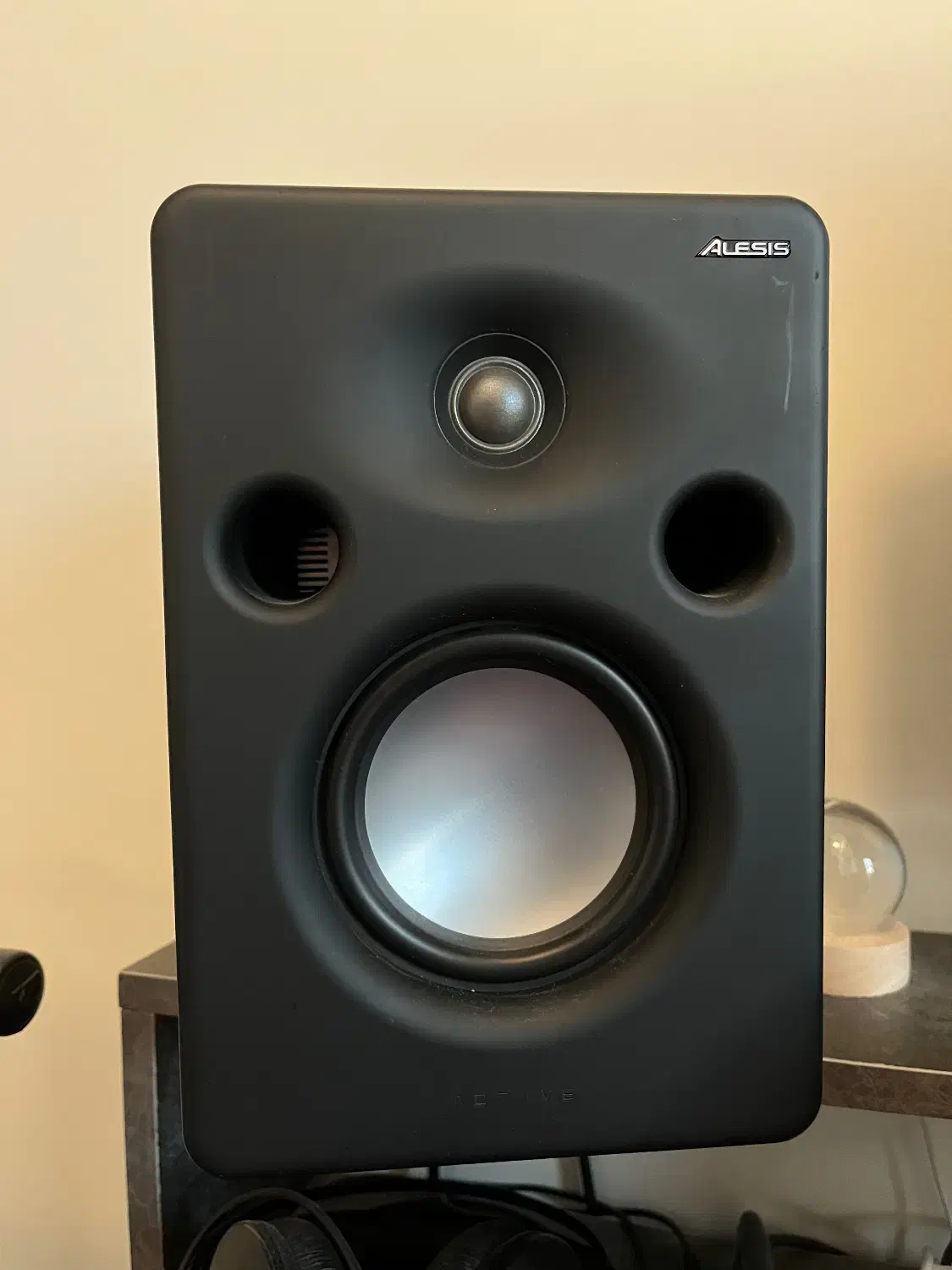 اسپیکر مانیتورینگ Alesis m1 active mk3|صوتی و تصویری|تهران, شهرک صدرا|دیوار