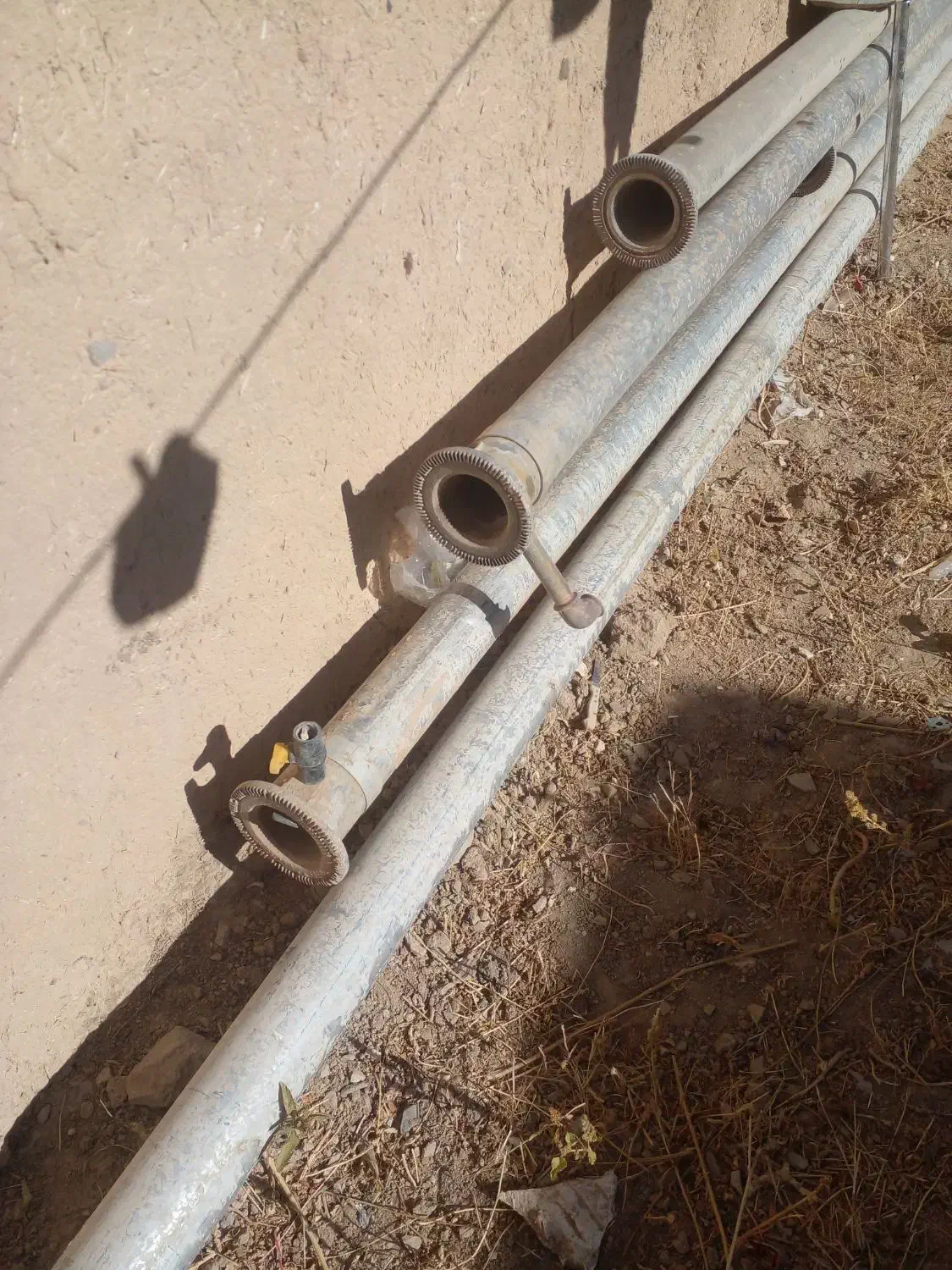 لوله های بارانی یا ویلمو|ابزارآلات|کبودرآهنگ, |دیوار