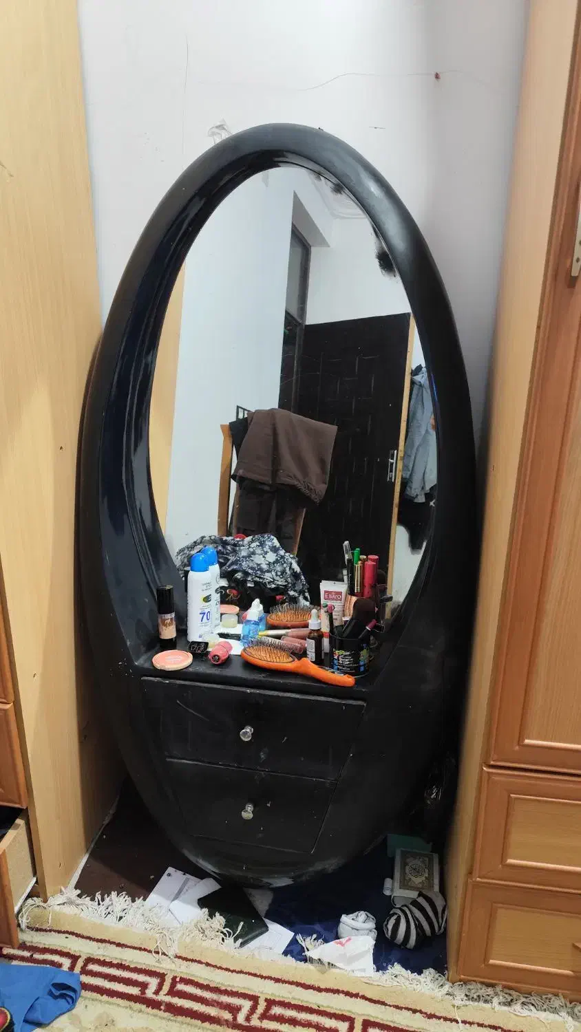 میز ارایشی|تخت و سرویس خواب|بندر گناوه, |دیوار