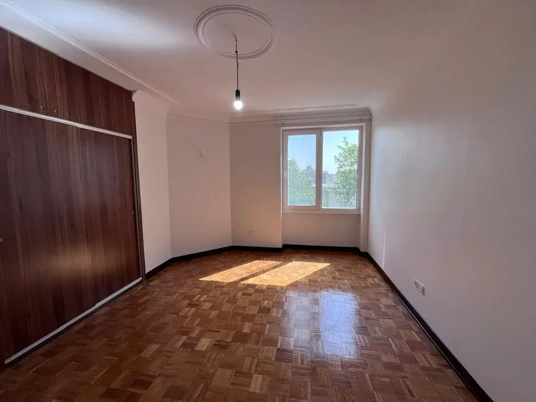 ۲۰۰متر ۴خواب خیابان ایتالیا