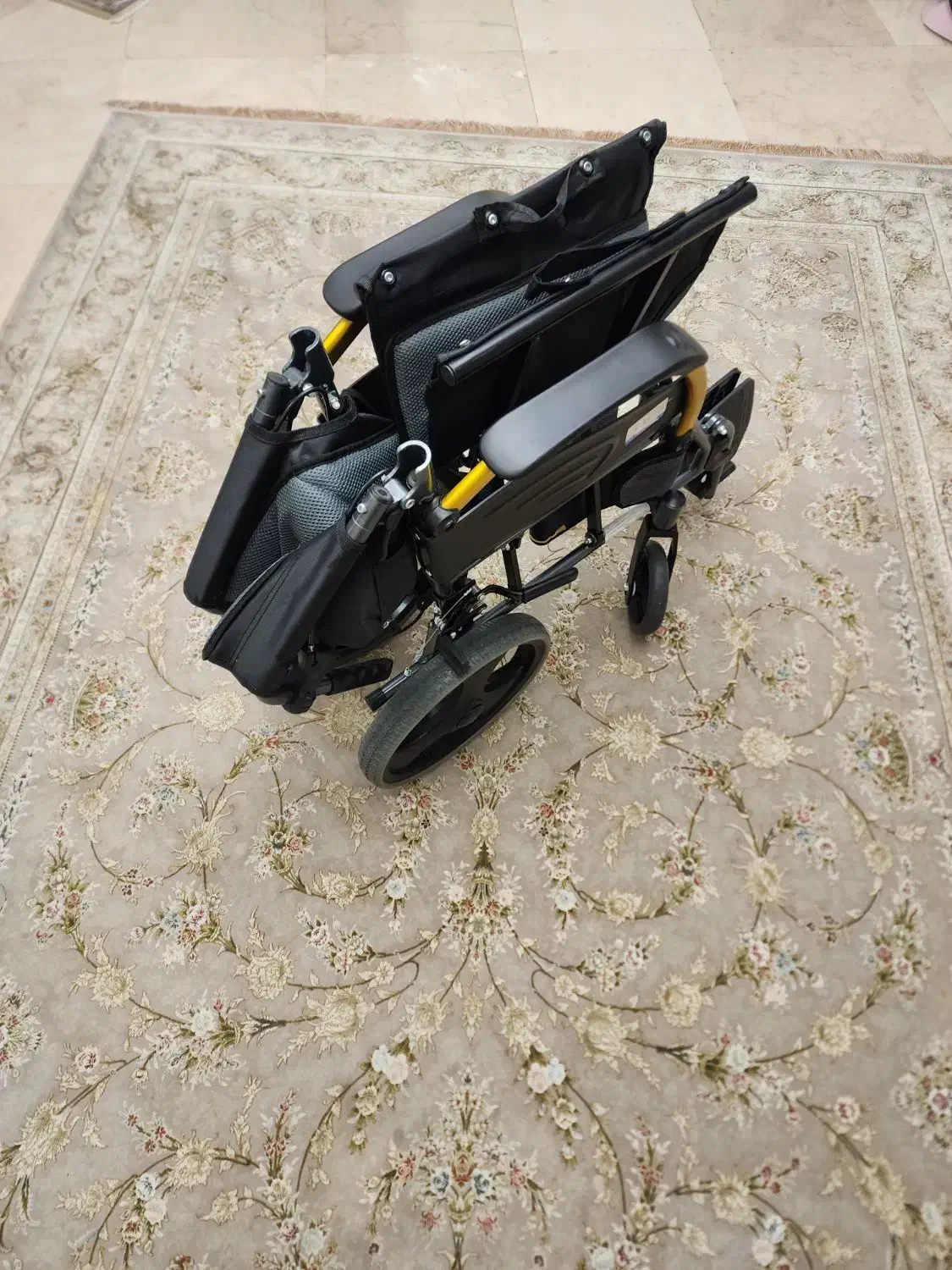 ویلچر خارجی|آرایشی، بهداشتی، درمانی|کرج, کوی کارمندان شمالی|دیوار