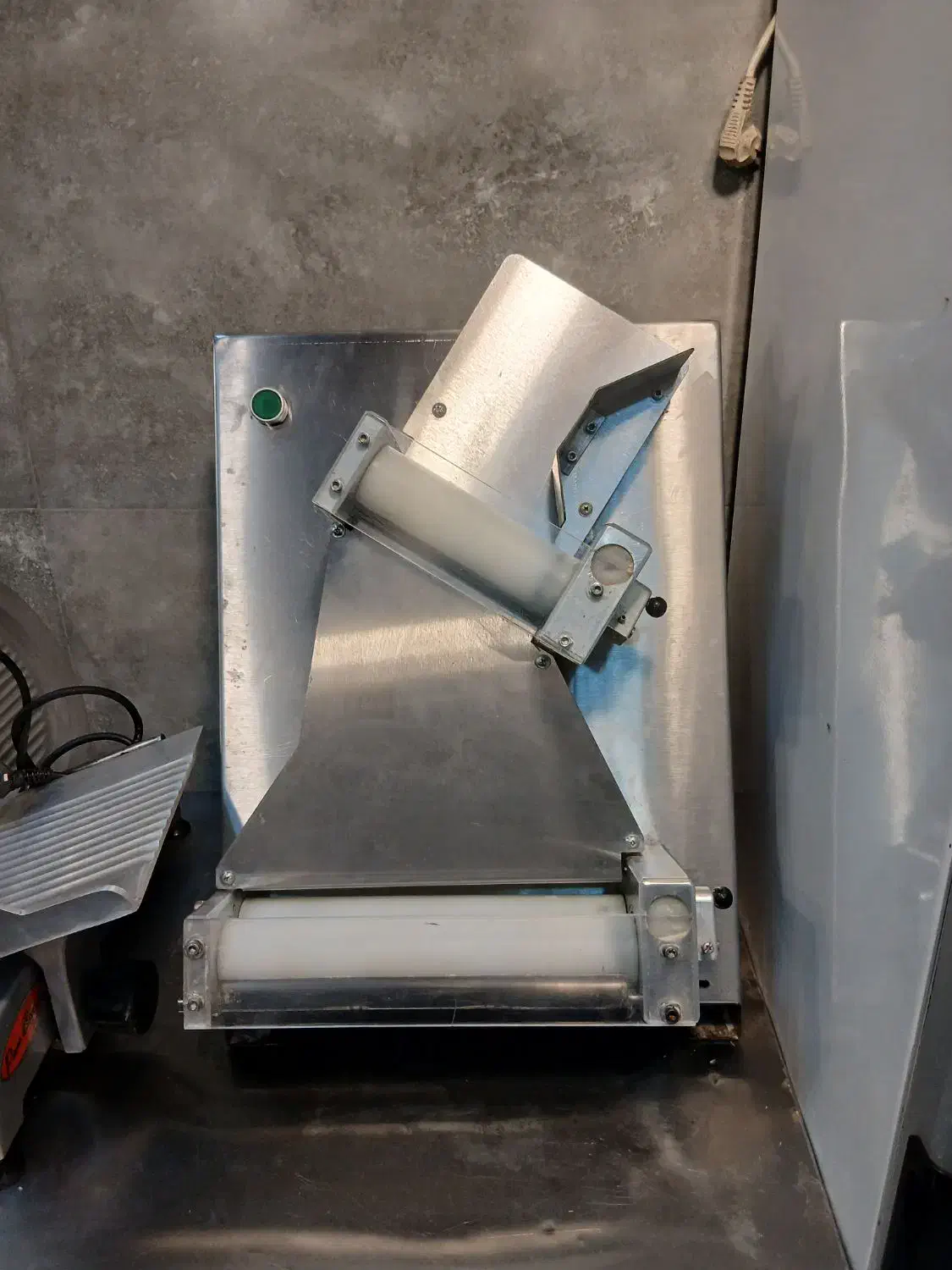 فر ریلی نوین دهنه ۷۰|کافی‌شاپ و رستوران|گرگان, |دیوار