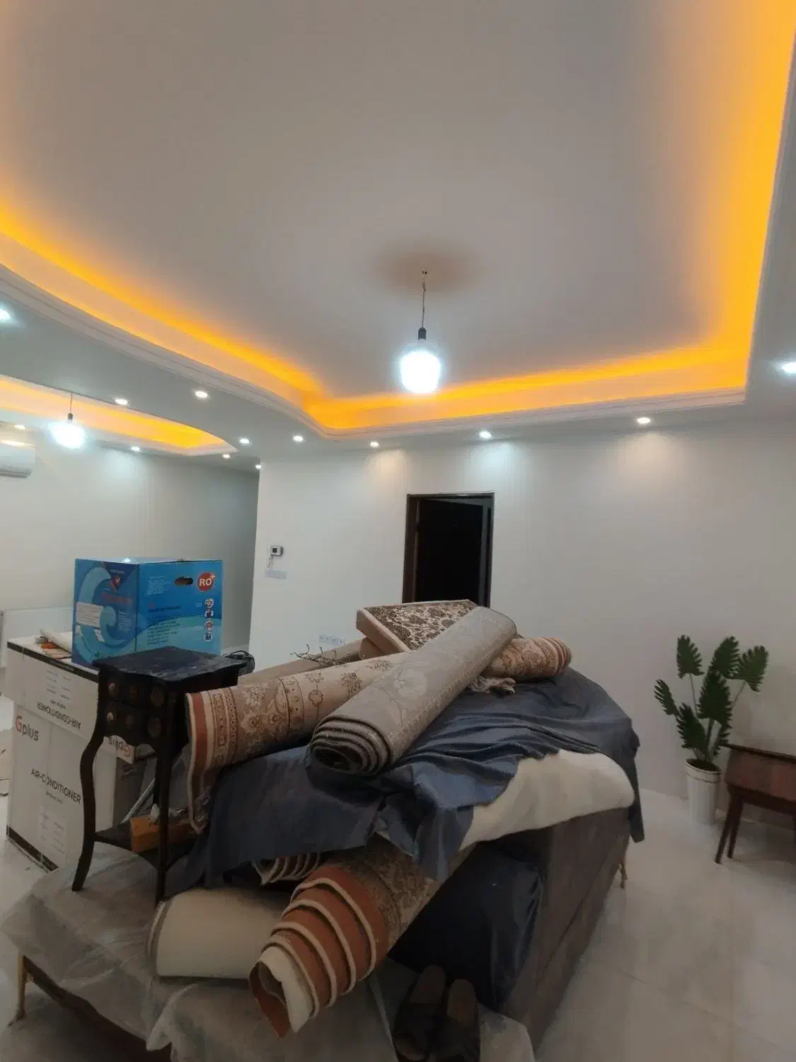 نقاشی ساختمان خورده کاری روز مزد تهران و حومه|خدمات پیشه و مهارت|تهران, شهرک ولیعصر شمالی|دیوار