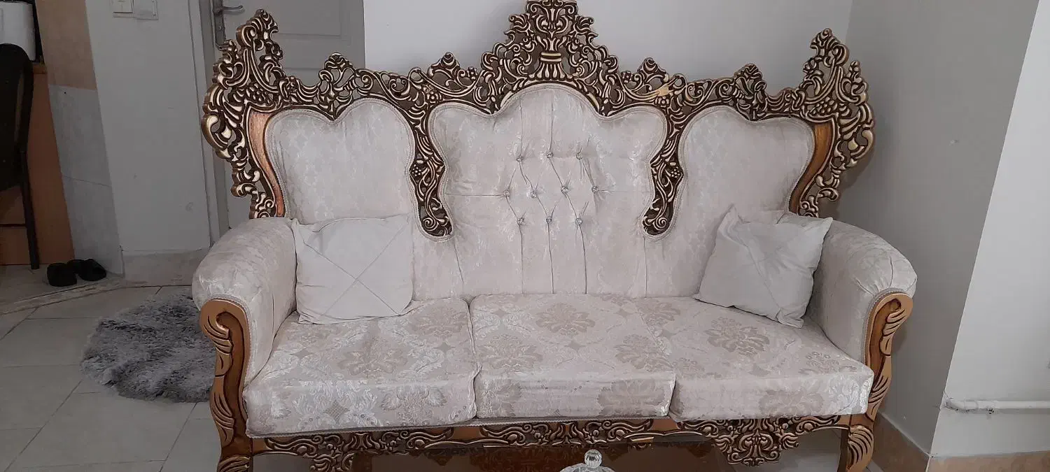 مبل ۷ نفره سلطنتی|مبلمان خانگی و میز عسلی|شهریار, شهریار|دیوار