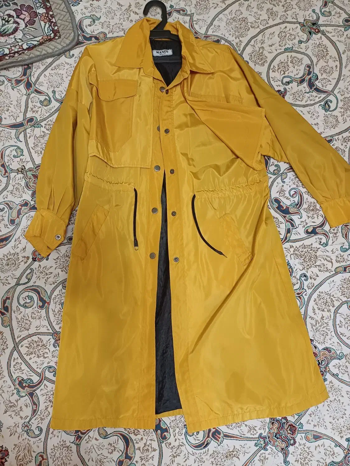 مانتوبارانی|لباس|ورامین, شهرک ولیعصر|دیوار