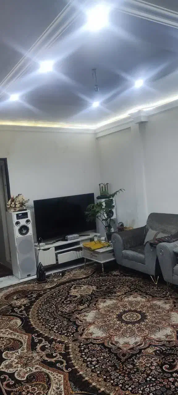 فروش واحد 95 متری با مغازه 16 در حصارامیر|فروش آپارتمان|پاکدشت, حصار امیر|دیوار