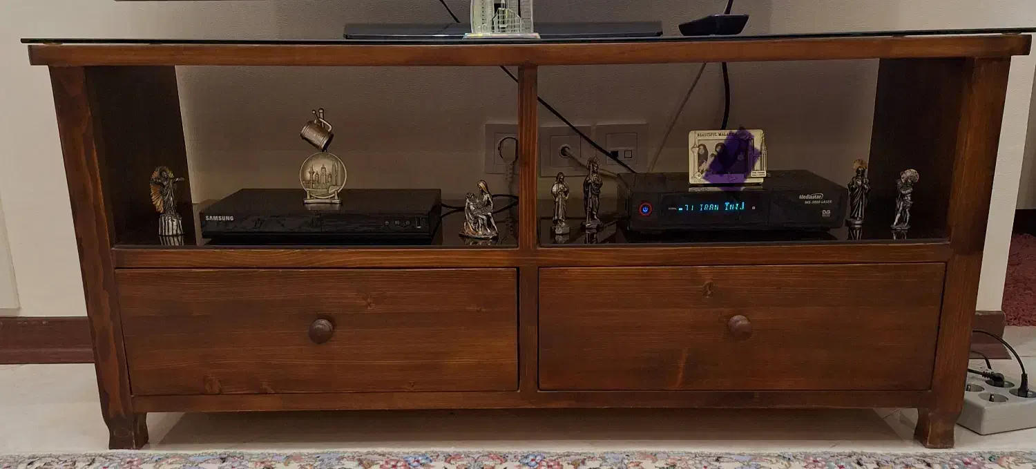 میز تلویزیون برند عزلتی|میز تلویزیون|تهران, فردوس|دیوار