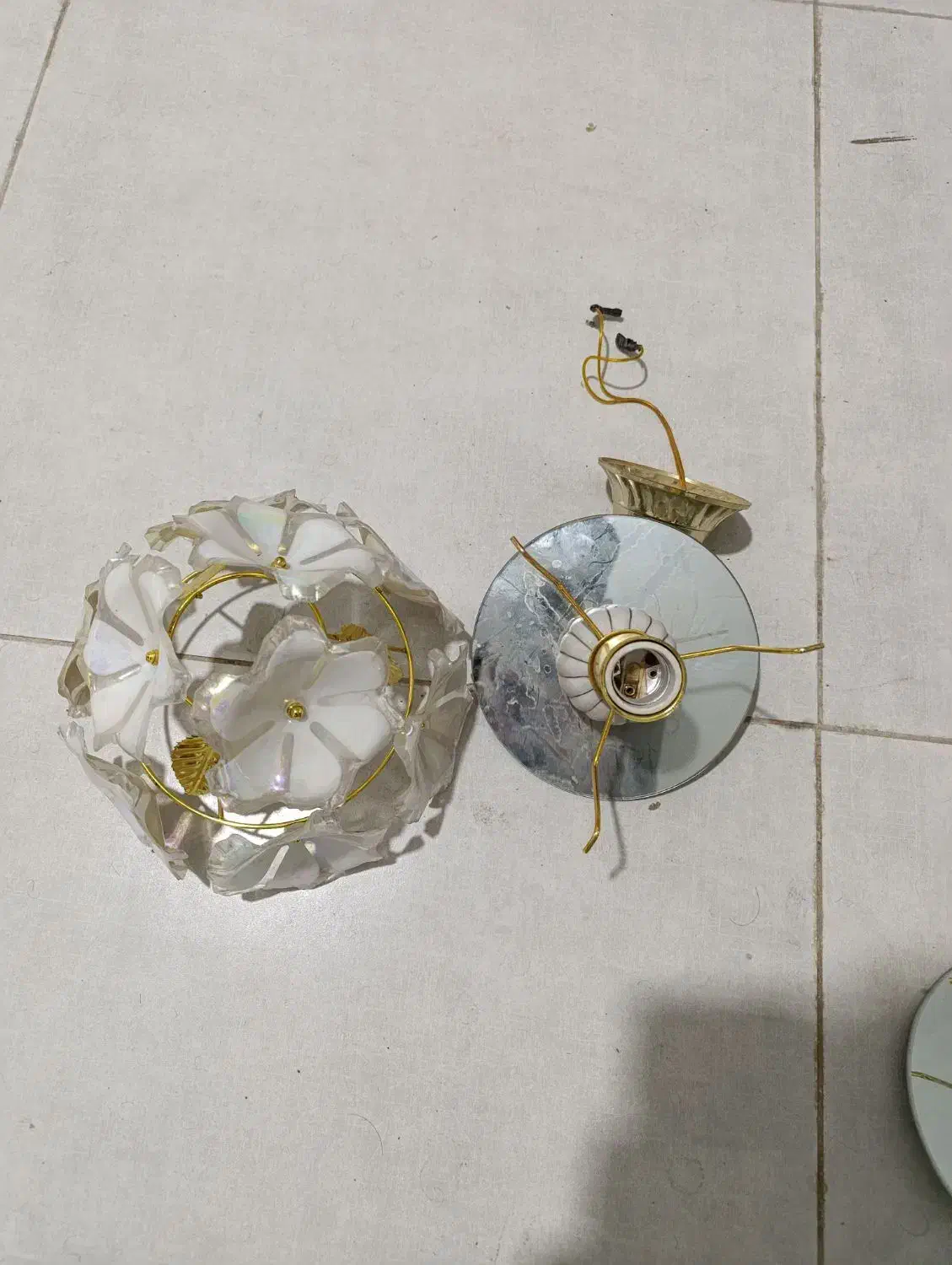 لوستر|لوستر و چراغ آویز|شیراز, انجیر|دیوار