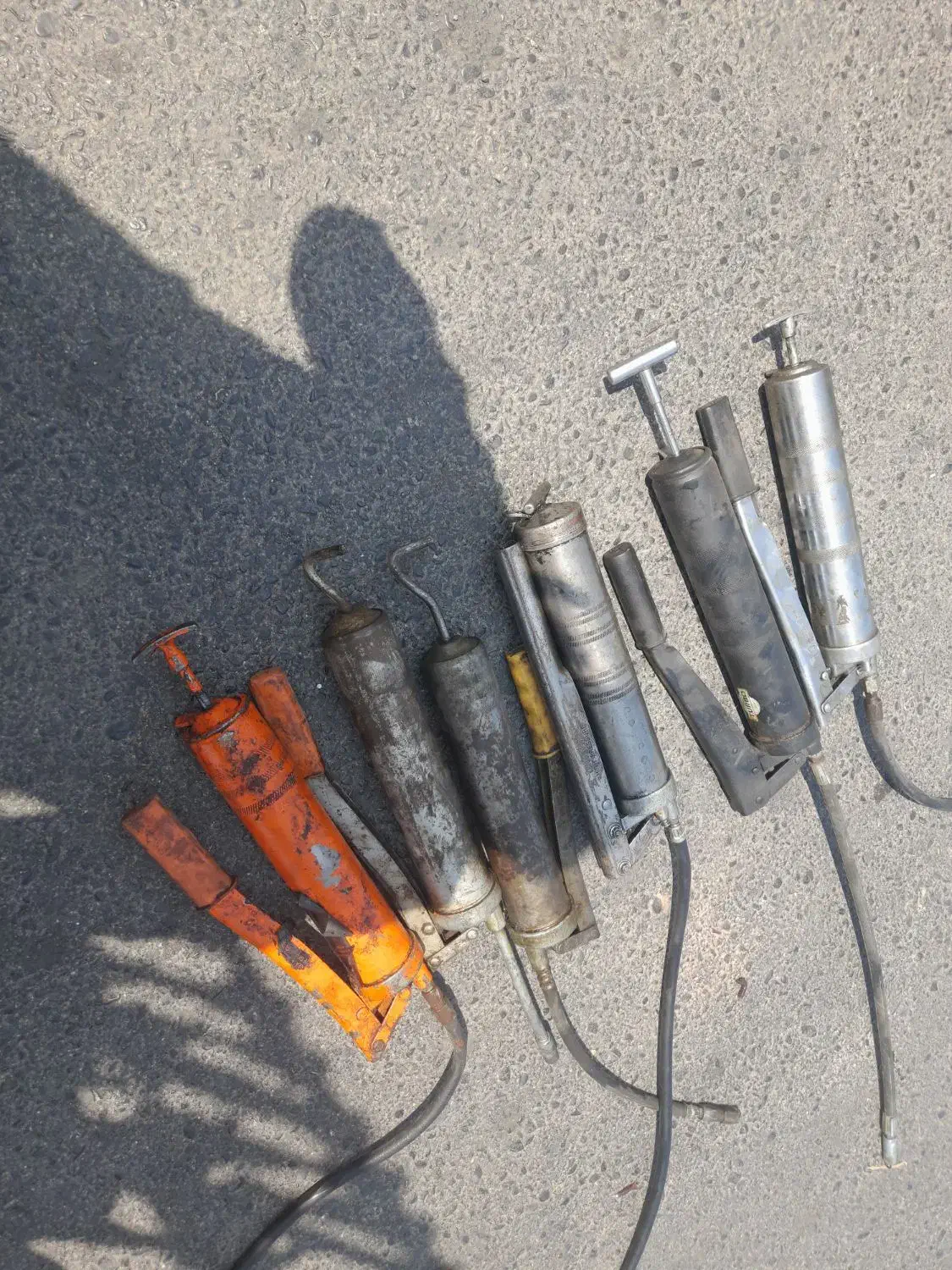 گیریس پمپ اصلی|ابزارآلات|رباط‌کریم, نصیرشهر|دیوار