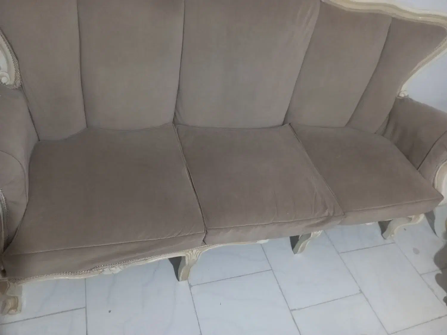 مبل فرانسوی نسکافه ای|مبلمان خانگی و میز عسلی|پرند, فاز ۶|دیوار