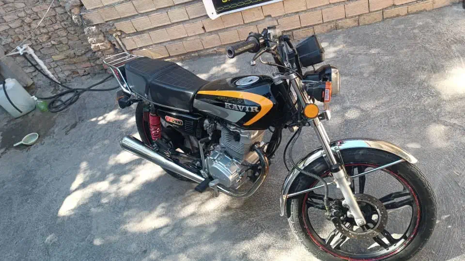 کویر ۲۰۰|موتورسیکلت|بومهن, |دیوار