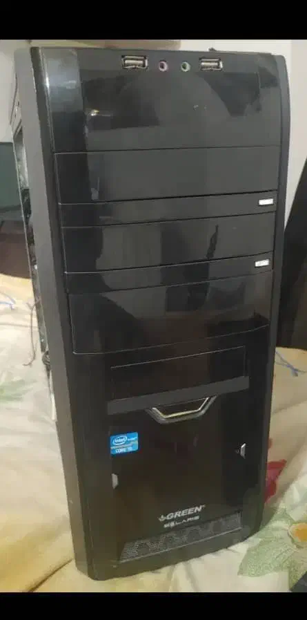 کامپیوتر|رایانه رومیزی|پیشوا, |دیوار