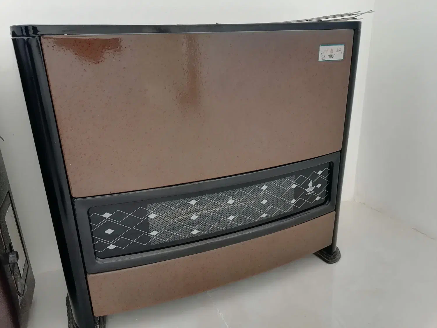 فروش دو عدد بخاری آدنیس و شرق توس|بخاری، هیتر، شومینه|صدرا-فارس, فاز ۱|دیوار