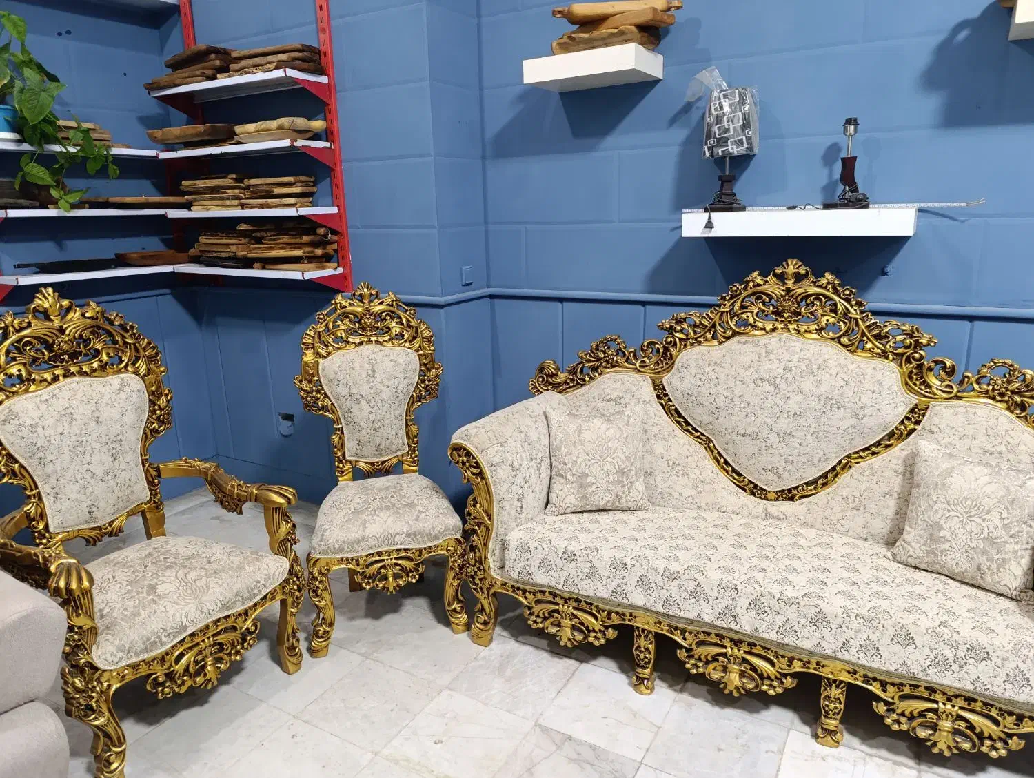 مبل سلطنتی|مبلمان خانگی و میز عسلی|نیشابور, مدرس|دیوار