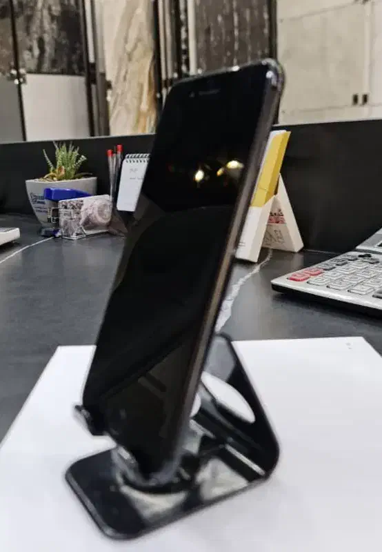 اپل iPhone 7 Plus با حافظهٔ ۲۵۶ گیگابایت|موبایل|اصفهان, احمدآباد|دیوار