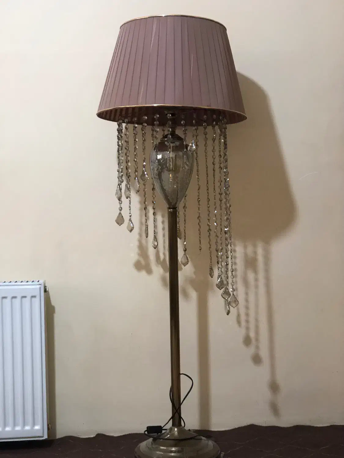 ۲ تاآباژورکنارمبلی وتخت ،ست نو،طرح شکسته شیک وجدید|چراغ خواب و آباژور|پرند, فاز ۲|دیوار