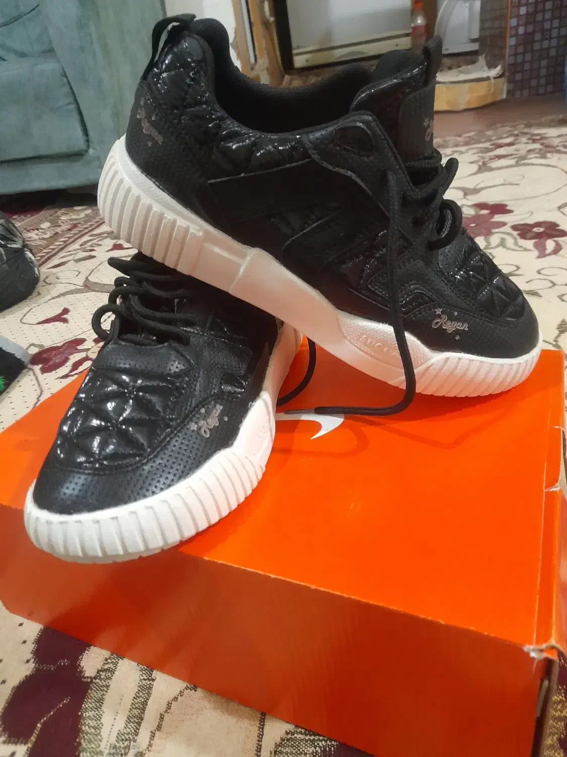 کتونی زنانه دخترانه سایز4۰|کیف، کفش، کمربند|ارومیه, |دیوار